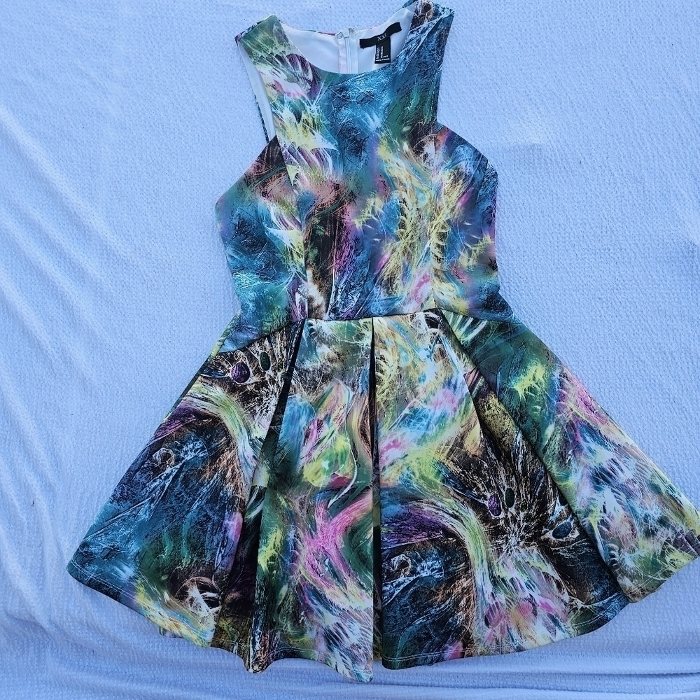 XXI Unique sleeveless fit and flare dress size medium